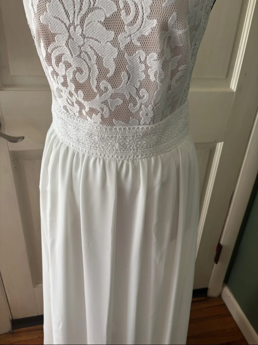 Lulus off white Sleeveless White Lace Bodice Maxi Dress - Picture 4 of 11